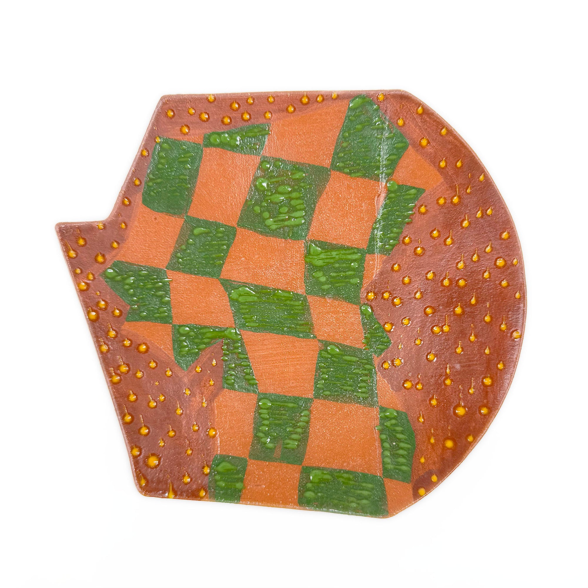 Plate (Green Checkerboard + Yellow Dots)