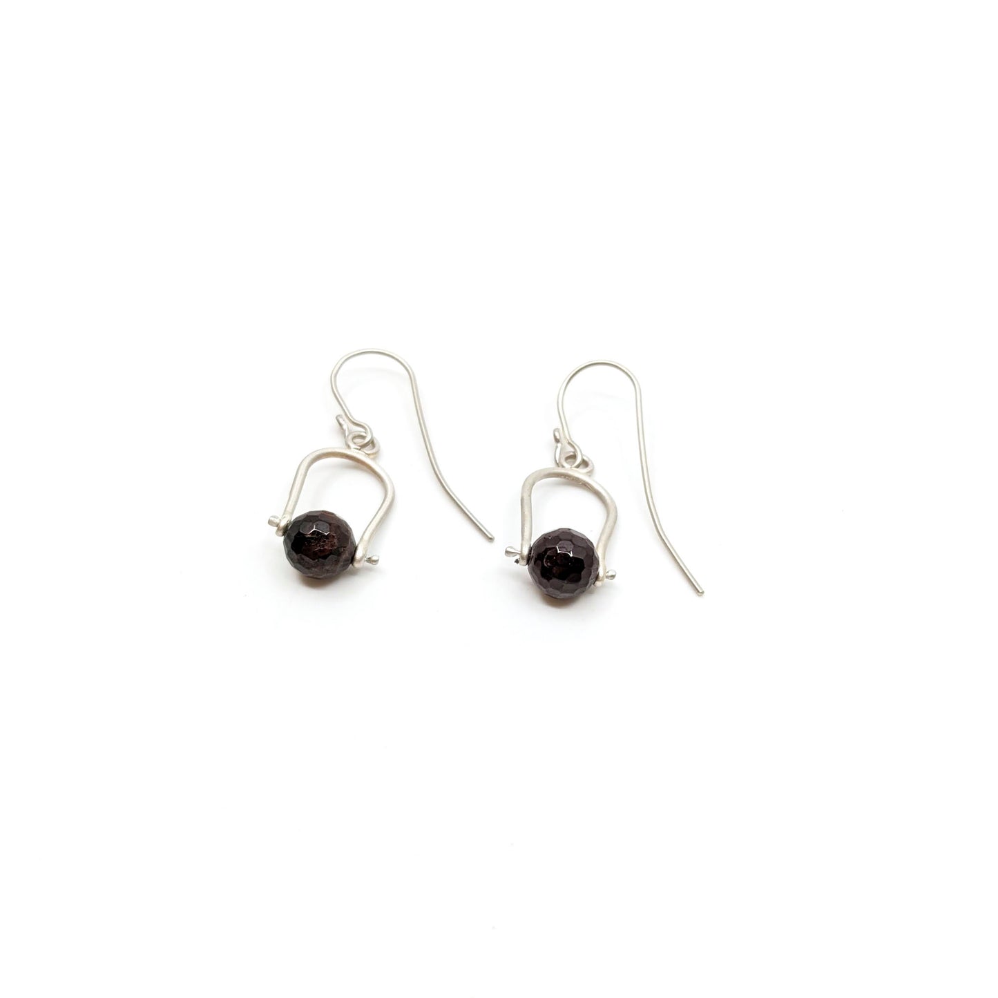 Petite Swings, Garnet Earrings- APS ER31 SS