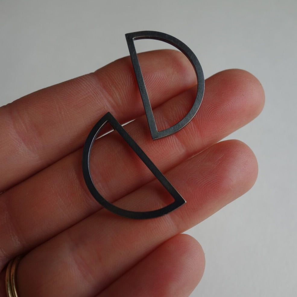 Oxidized Half Moon Earrings- Medium