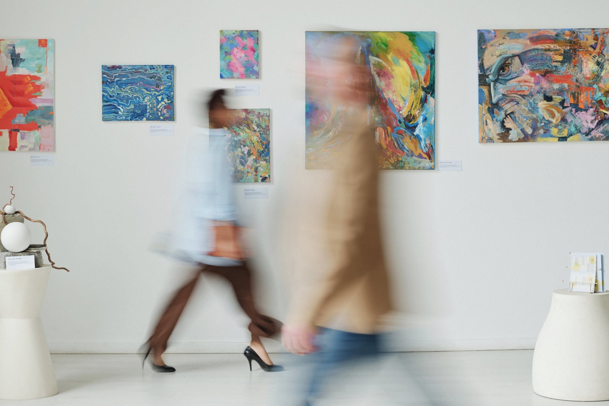 Collecting for Everyone: How to Choose a Trusted Source or Guide
