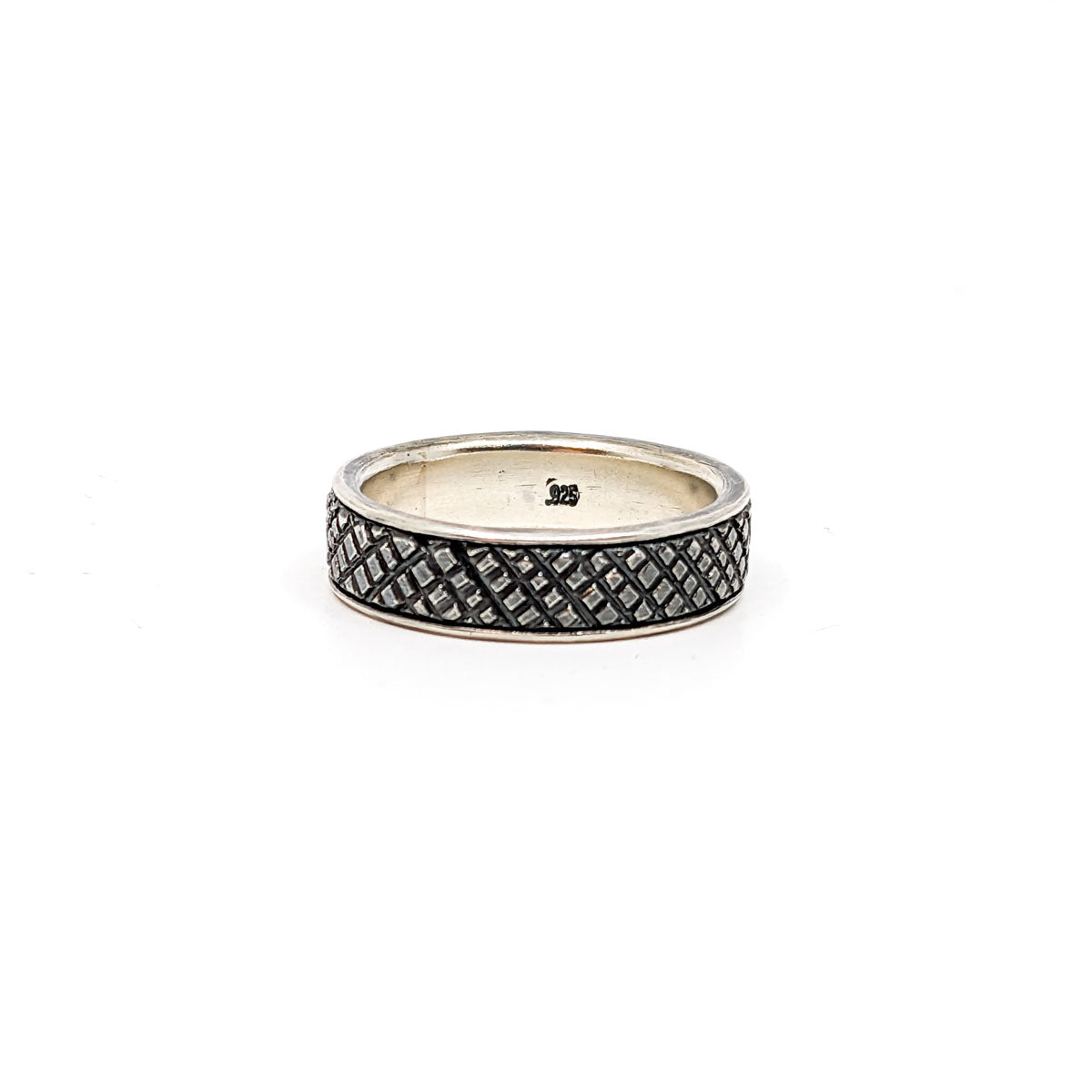 Knurled Ring + Liner