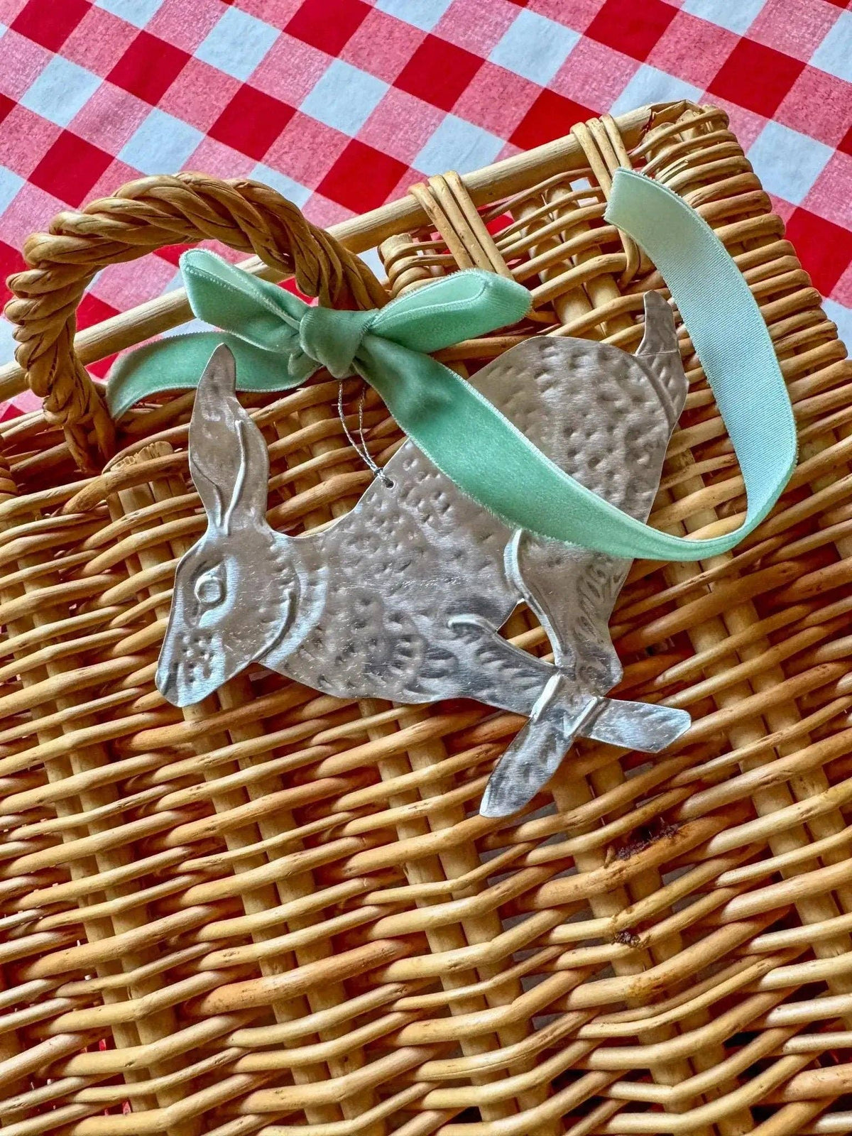 Rabbits DIY Tin Embossing Kit - DIY embossed metal foil craft kit - makes tin garland, ornaments & decorations