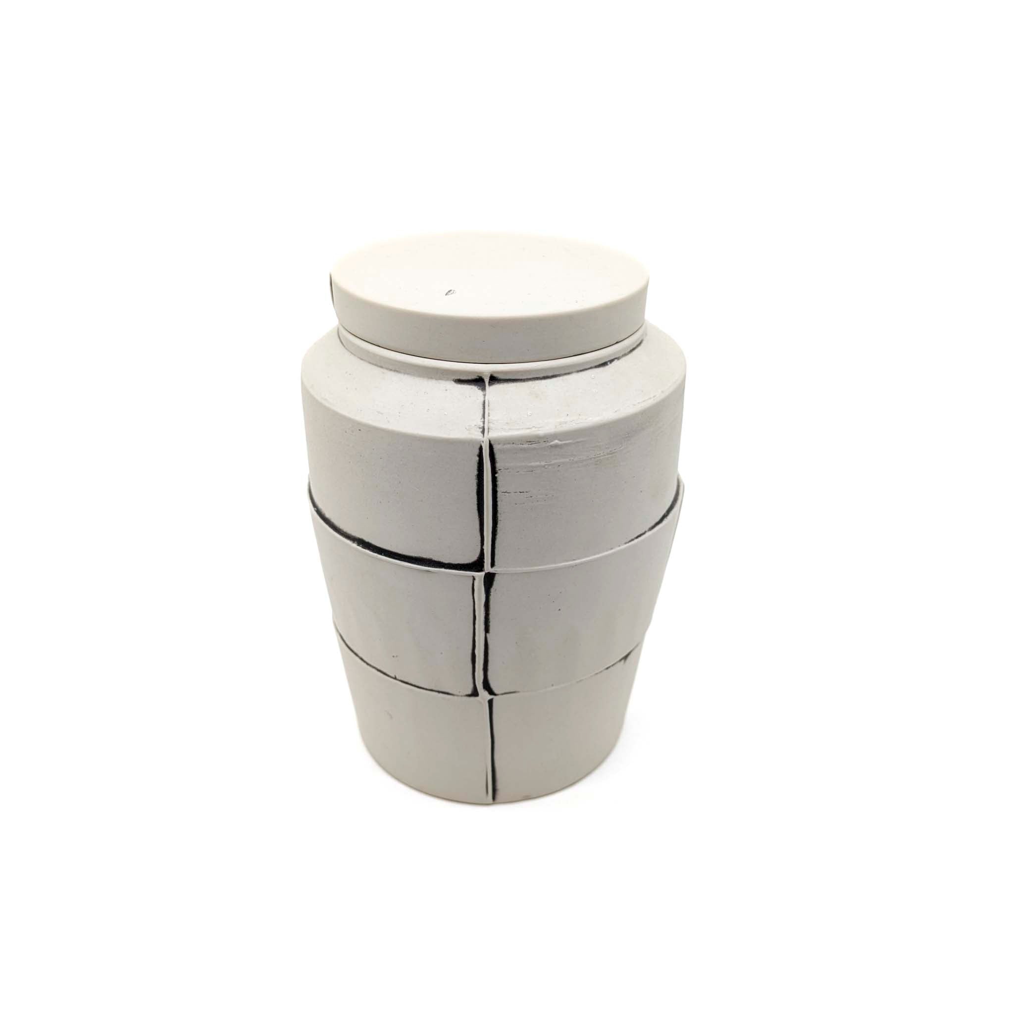 Lidden Canister