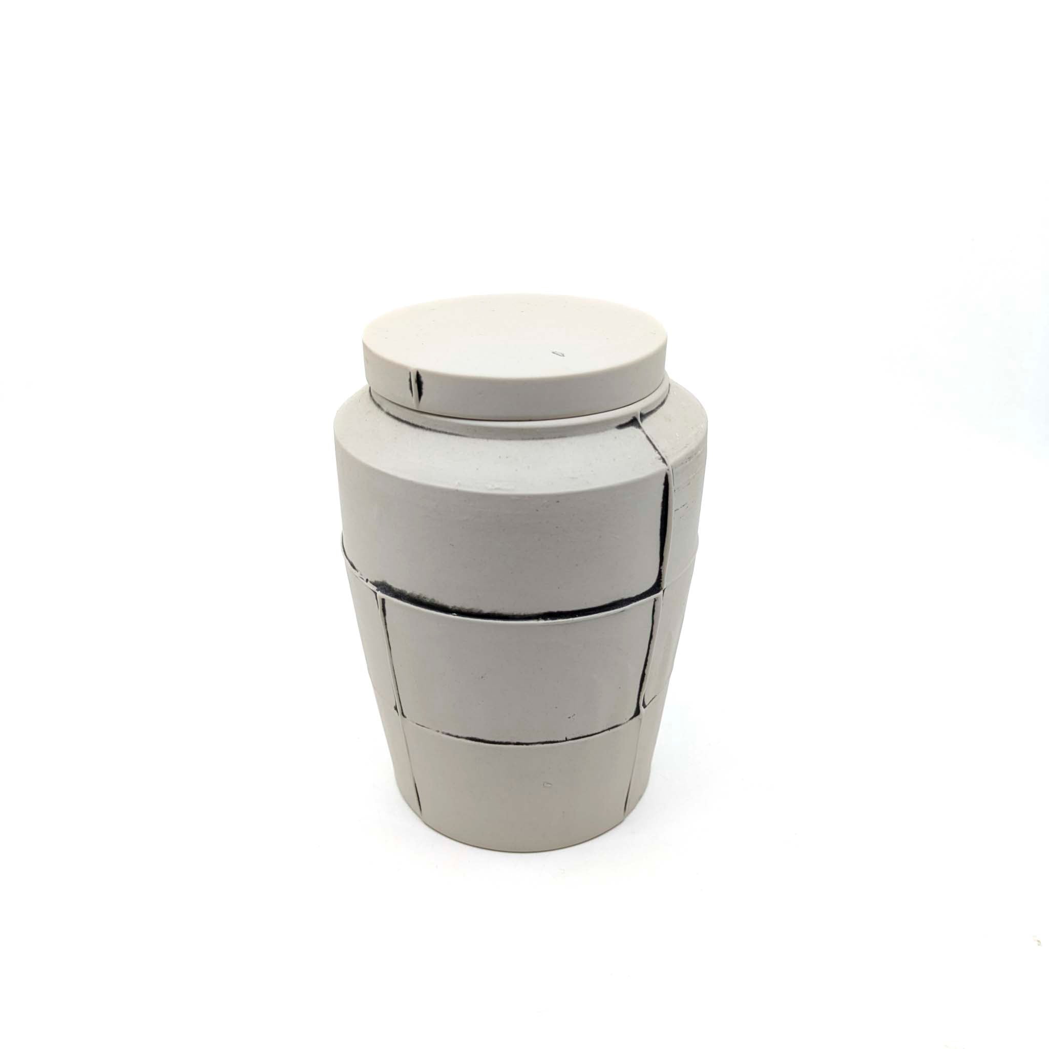 Lidden Canister