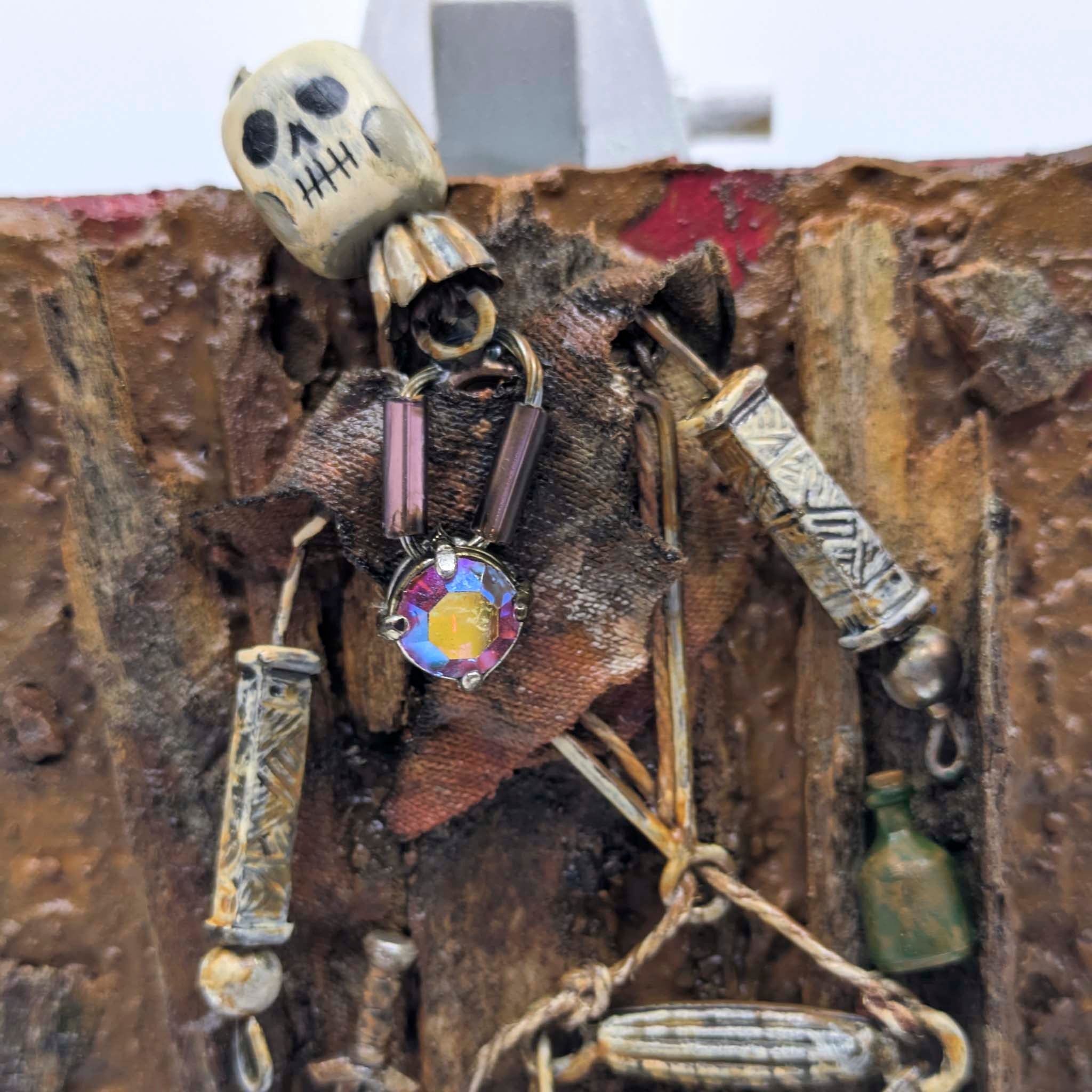 Effigy 4