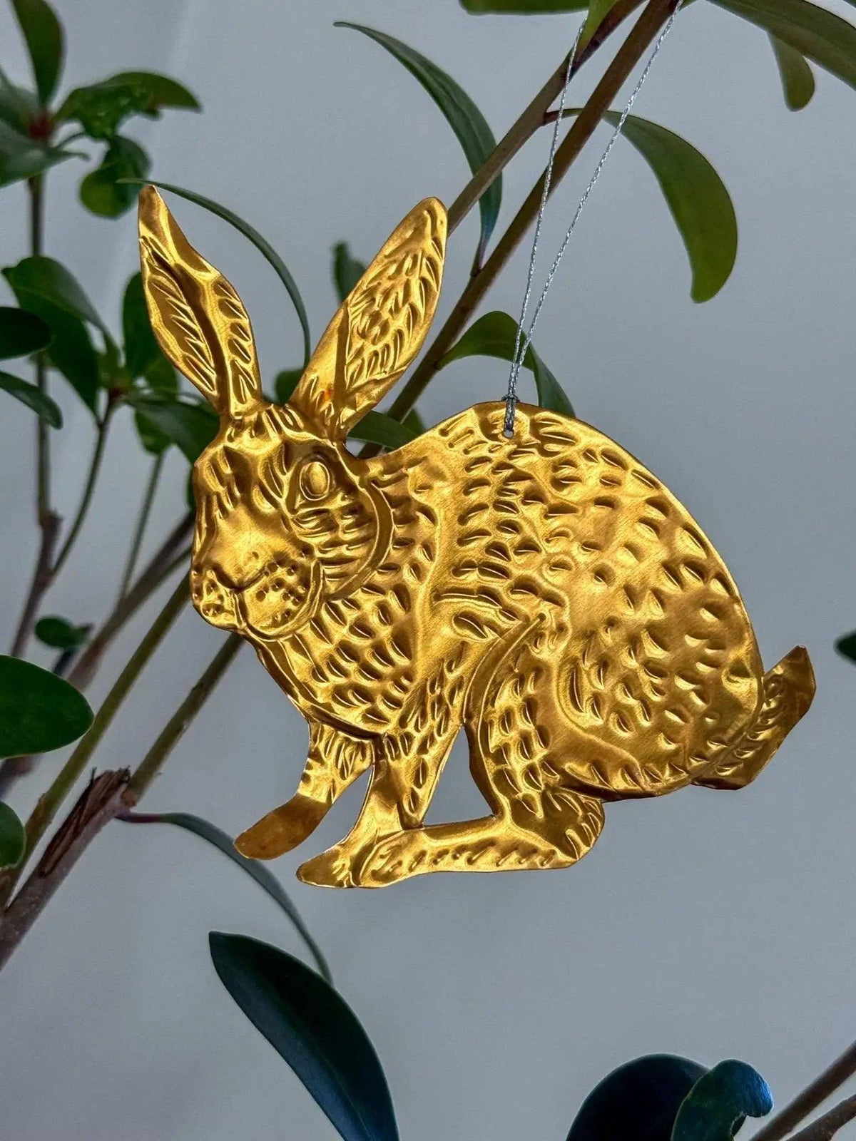 Rabbits DIY Tin Embossing Kit - DIY embossed metal foil craft kit - makes tin garland, ornaments & decorations