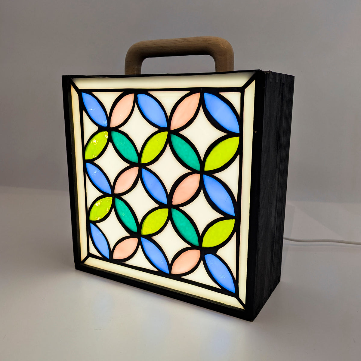 Stained Glass Lamp (3 Styles)