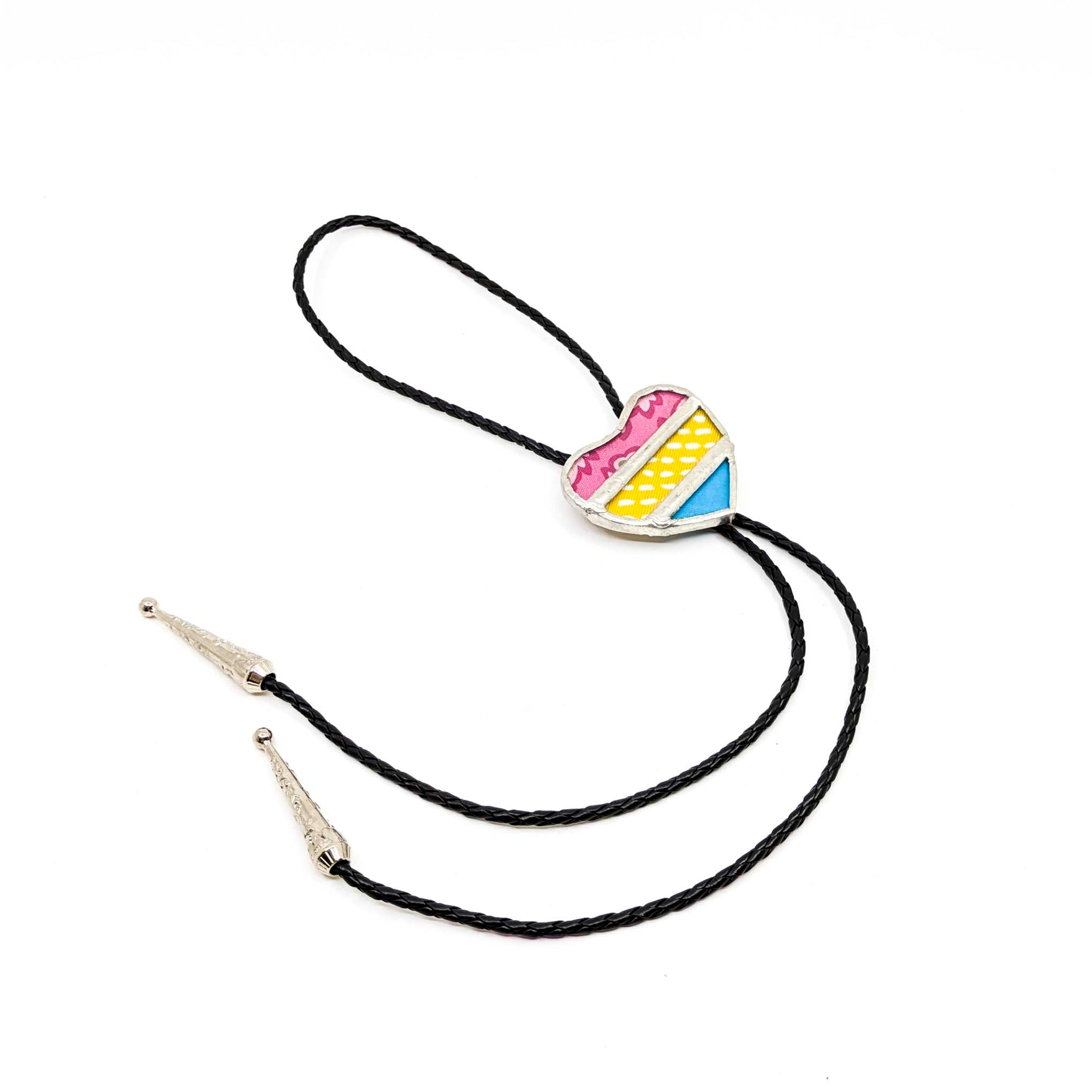 Pan Pride Heart Bolo