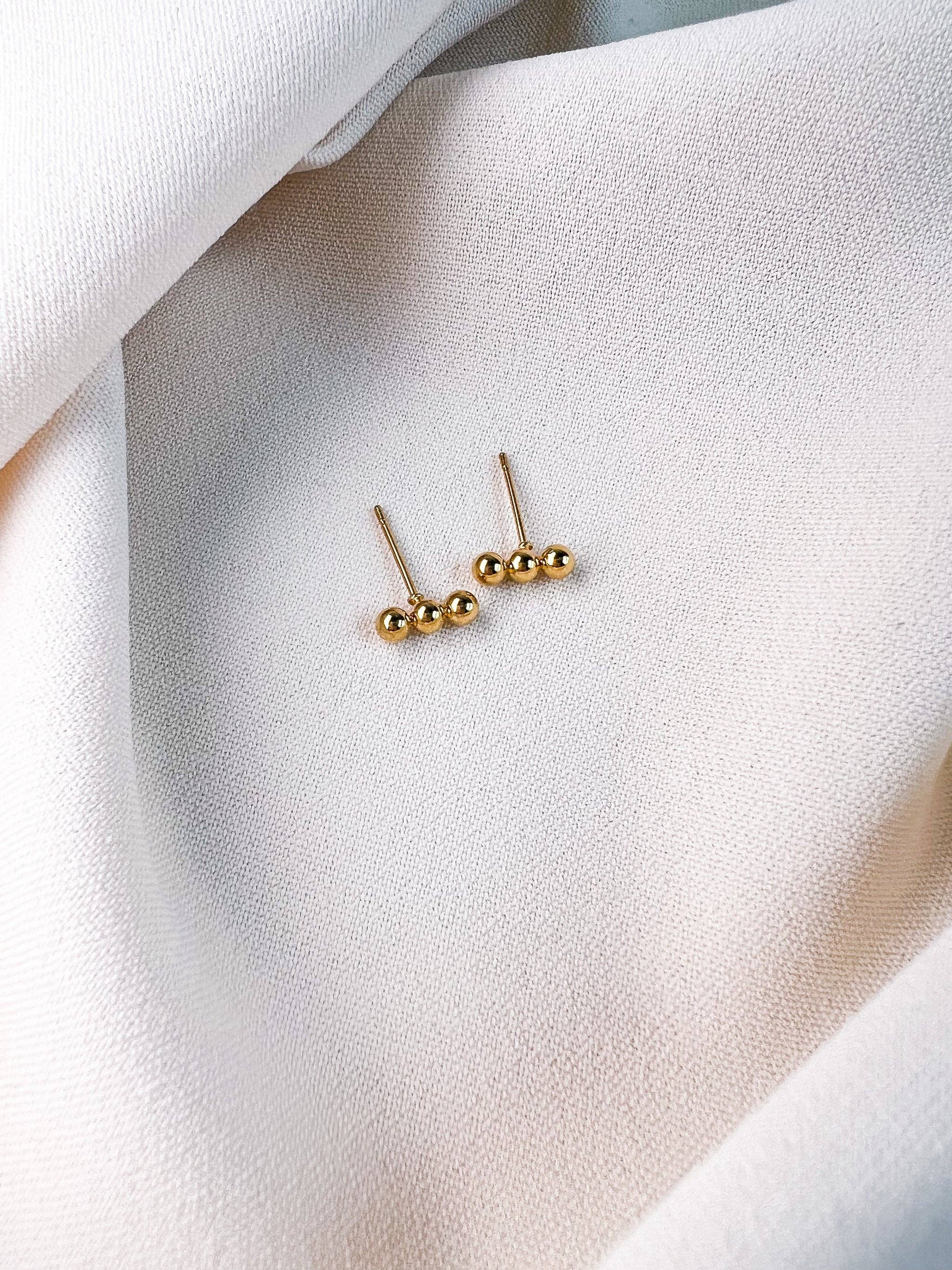 Three Bead Stud: Yellow Gold