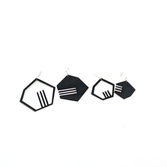 Matte Black Small +/- Earrings-ST8141b