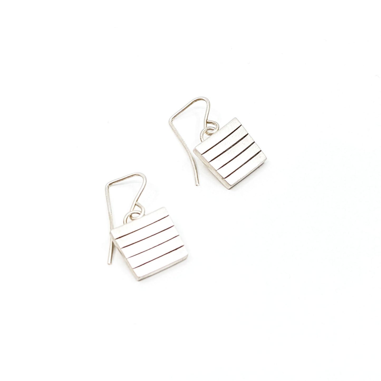 Stacked Square Short Dangles