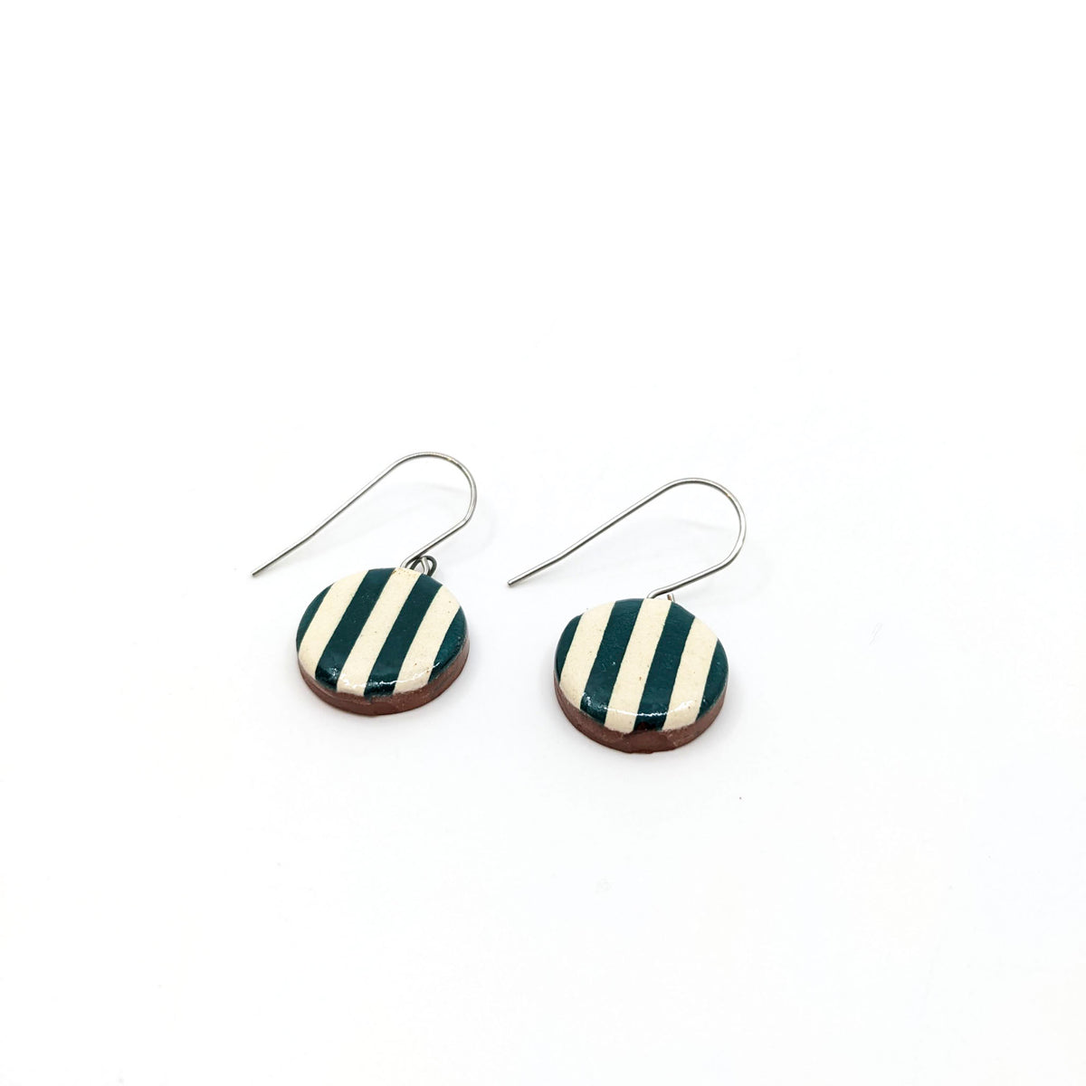 Diane Demers - Smith - Tiny Disk - Earrings - 3 Vertical Lines - VISUAL INDEX
