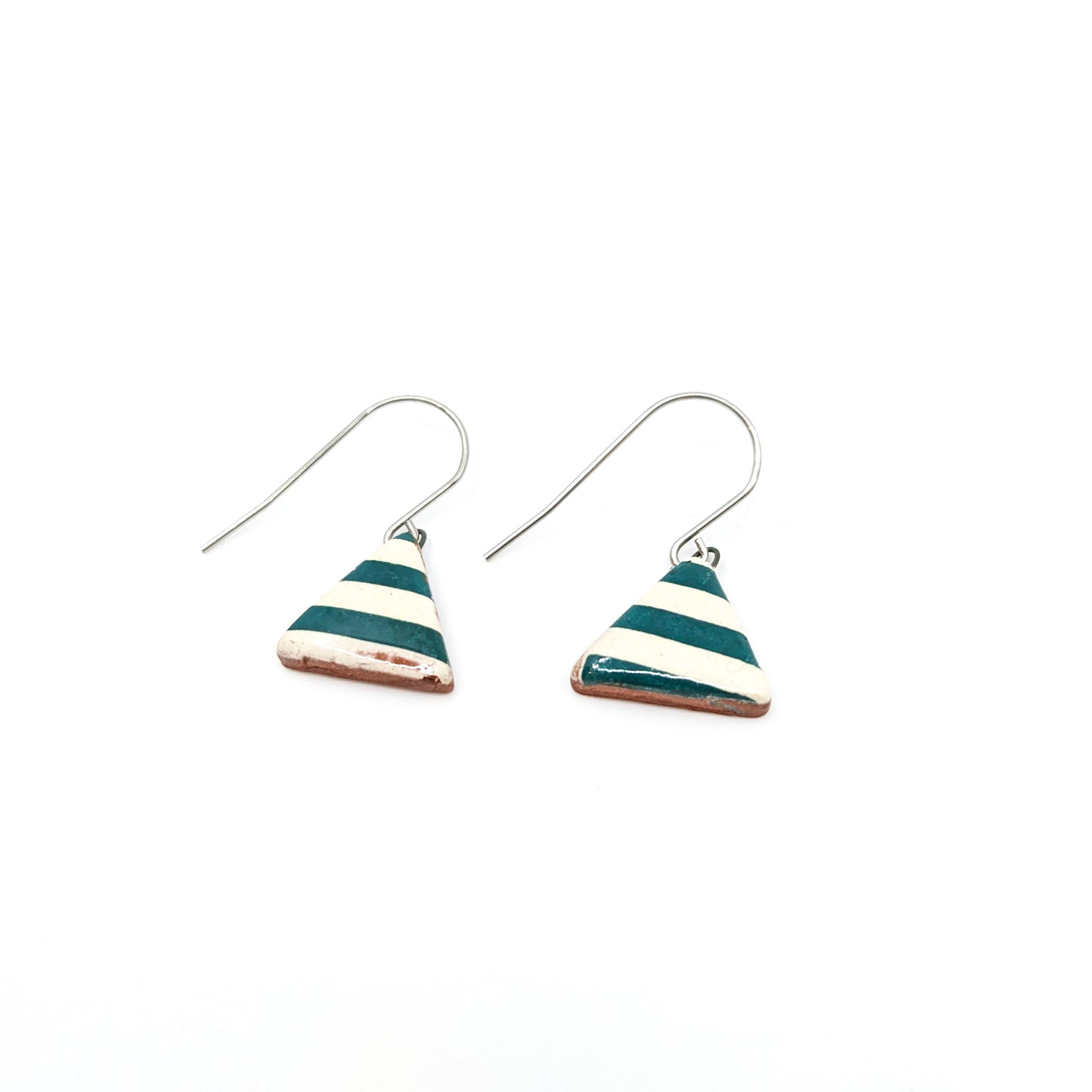 Tiny Triangle- Earrings