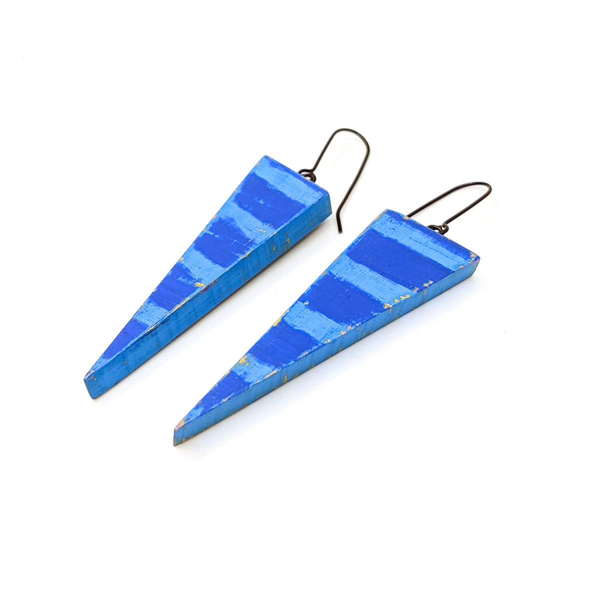 Lauraine Lillie Studios - Wooden Earrings, Painted - Blue Striped Triangles 2.5”(L) x .5”(W) - VISUAL INDEX